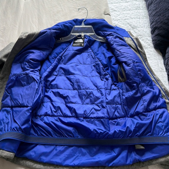 North face coat like new - Picture 3 of 5